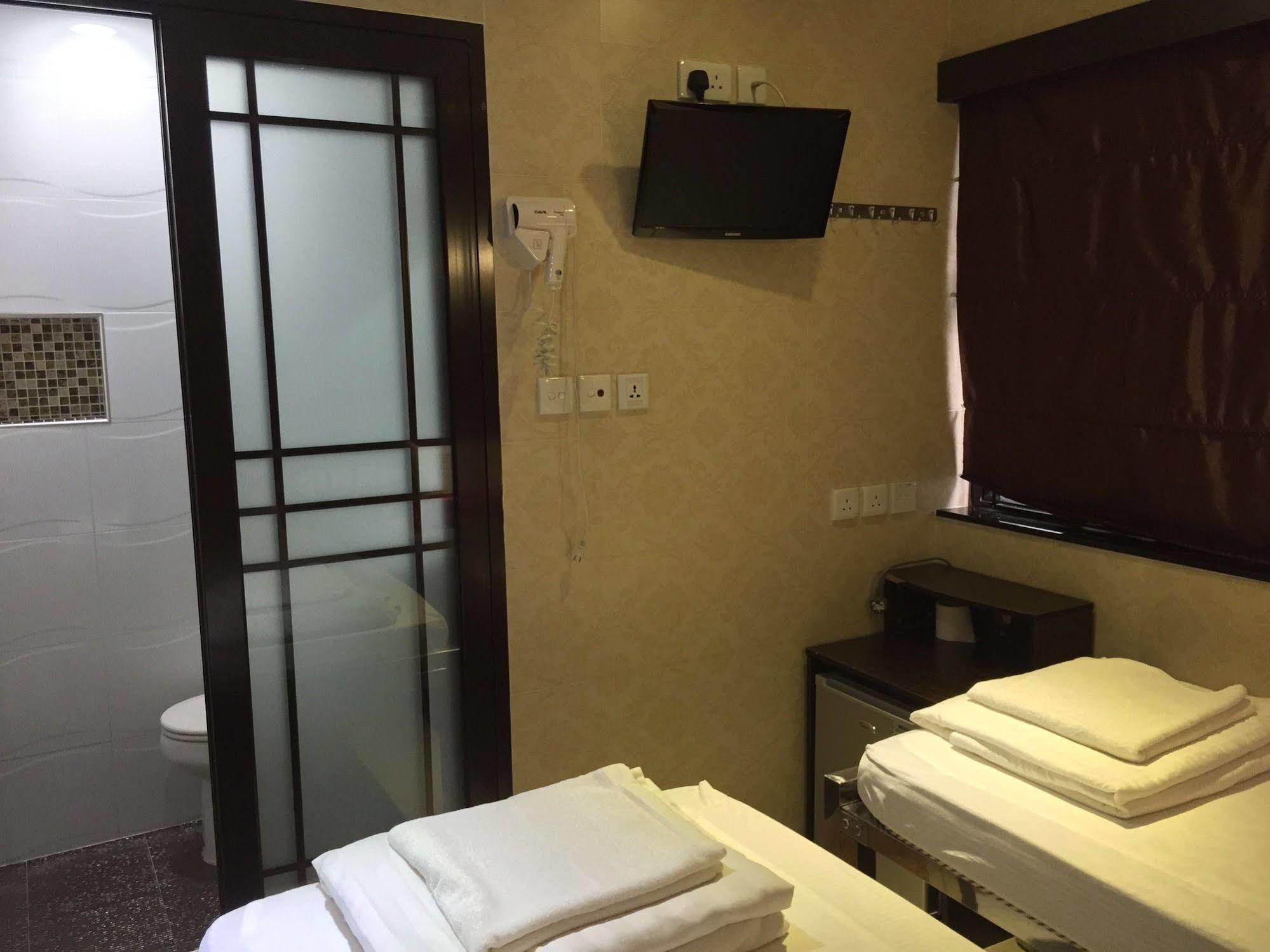 New Fortunate Guest House Hong Kong Exterior photo