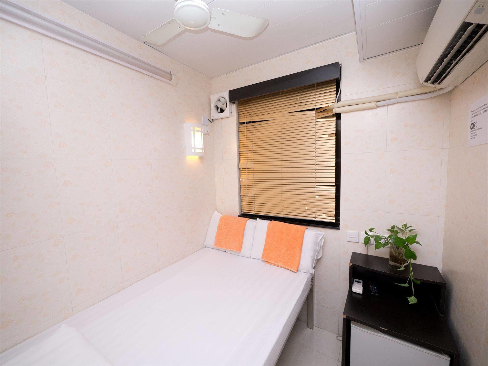 New Fortunate Guest House Hong Kong Exterior photo
