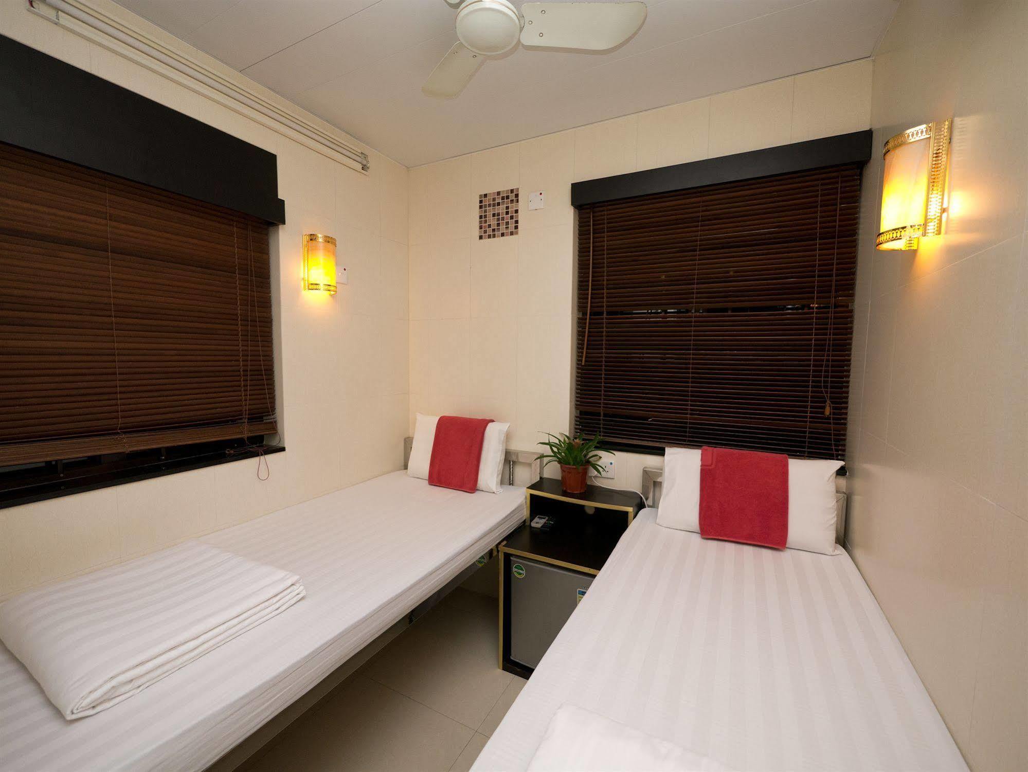 New Fortunate Guest House Hong Kong Exterior photo